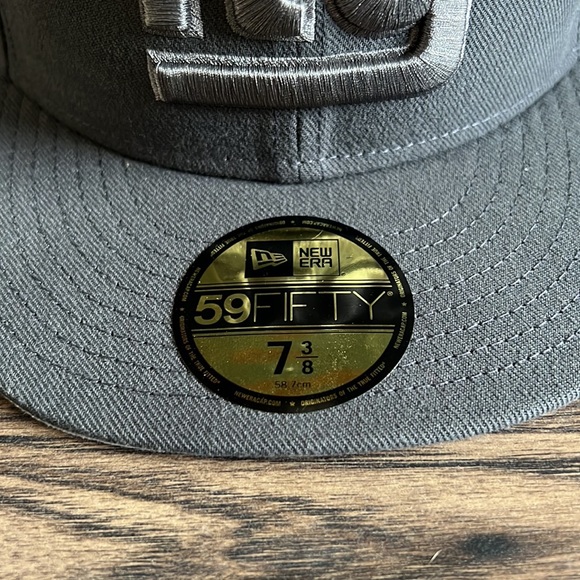 New Era Graphite New York Giants Fitted Hat NFL - Picture 5 of 11